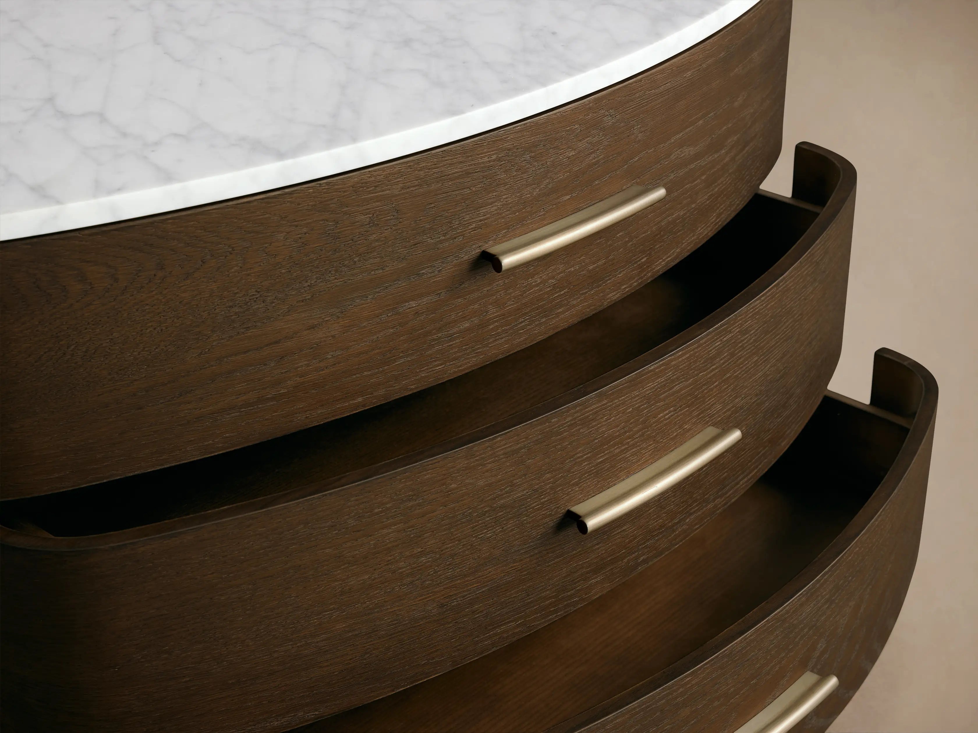 Danny Three-Drawer Chest in Oak with Marble Top and Soft-Close Drawers
