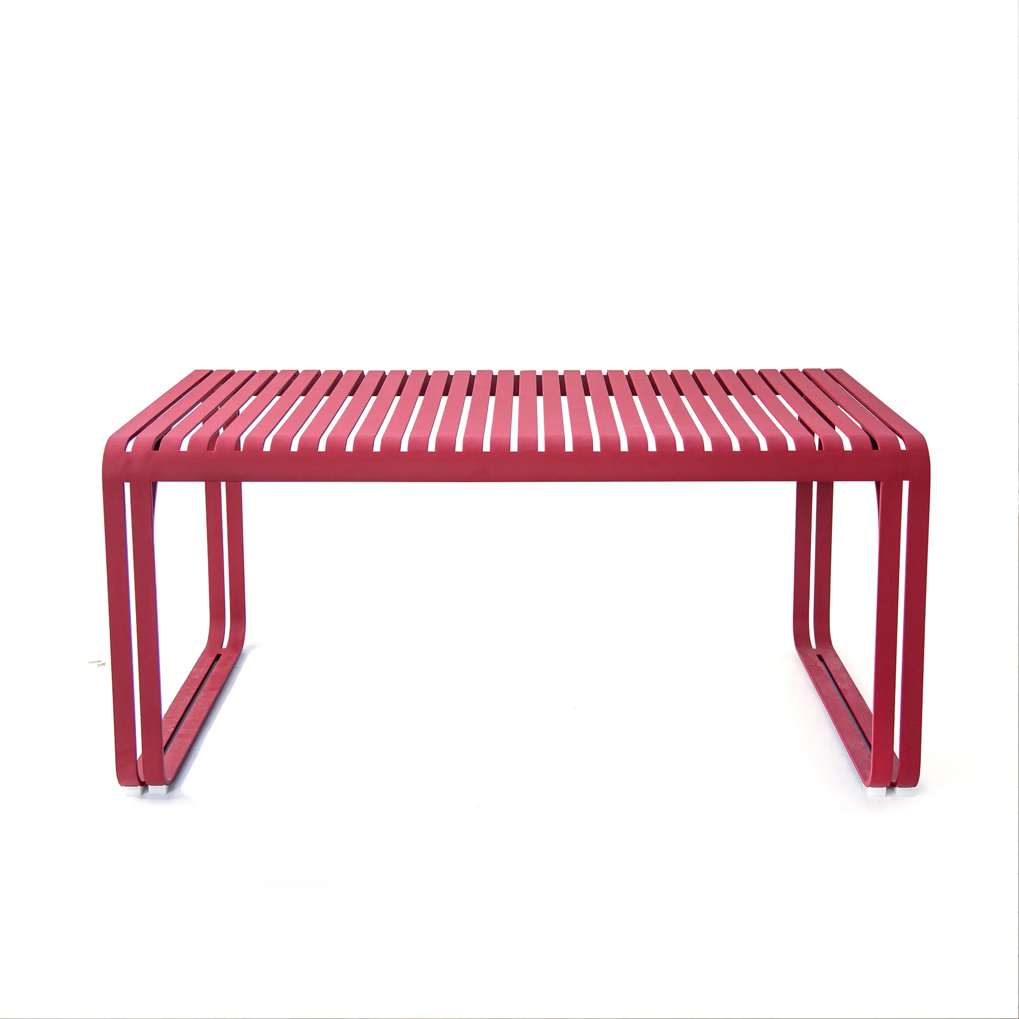 Striped Aluminum Outdoor Dining Set with Sand Surface Red Finish
