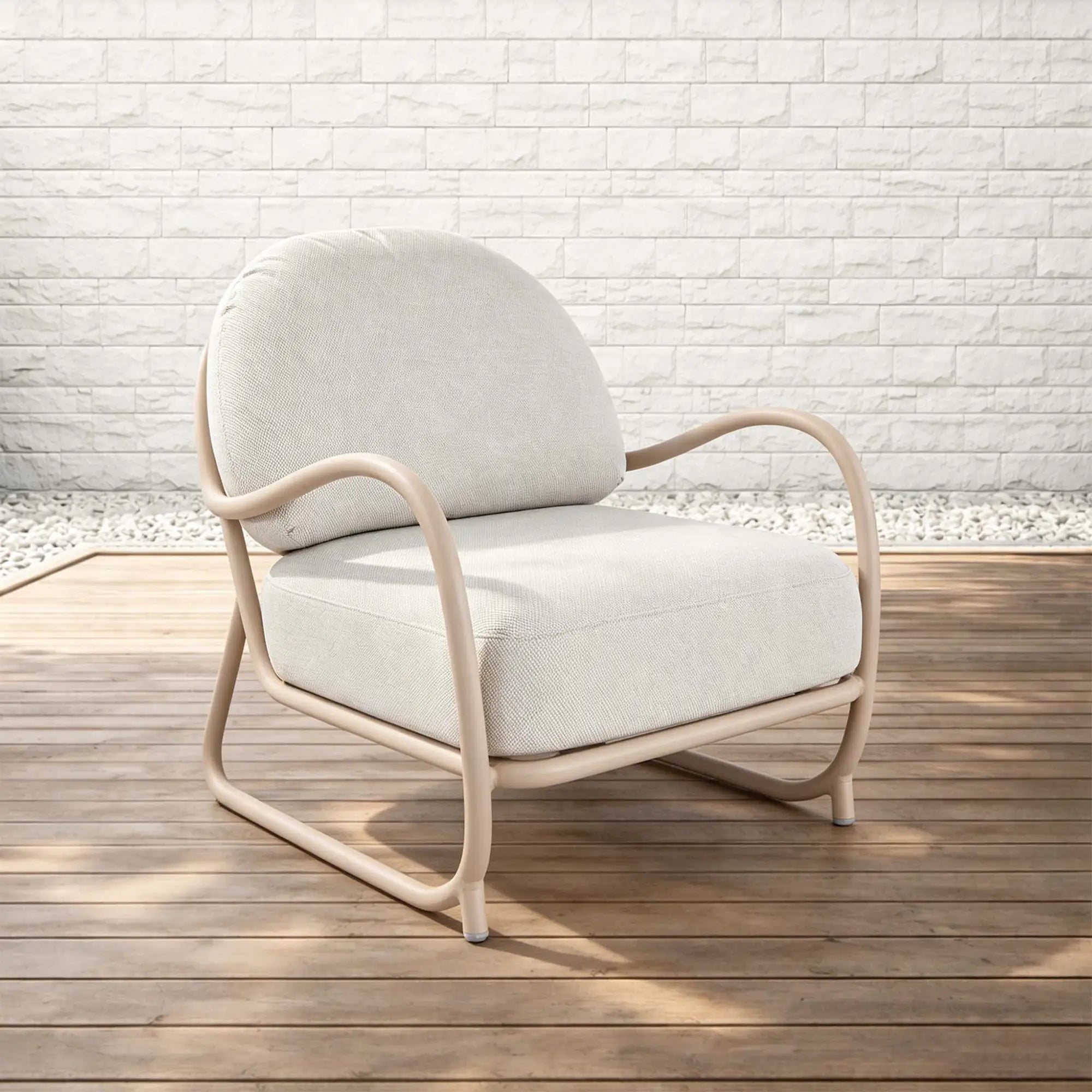 Fly Aluminum Outdoor Lounge Chair with Ottoman